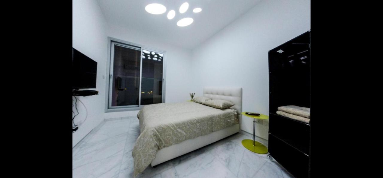 Villa Royal Comfort - Top Holiday Resort Heated Pool & Jucuzzi Ейлат Екстериор снимка